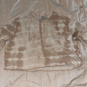 Long sleeve crop top